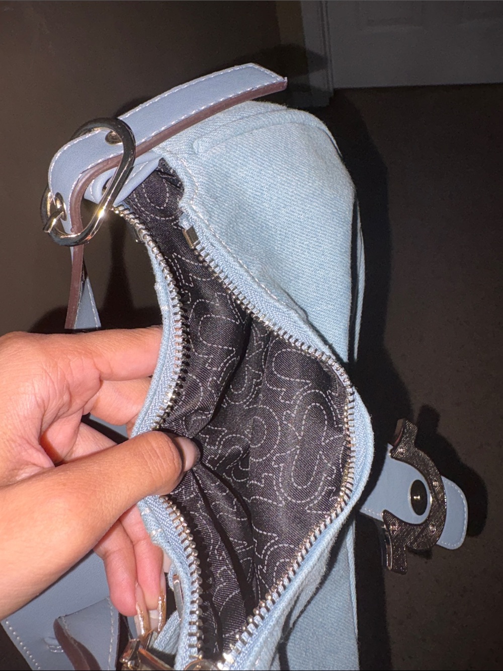 Denim True religion Light Blue Shoulder Bag with Branded Hardware - Classic Chic - Picture 3 of 3